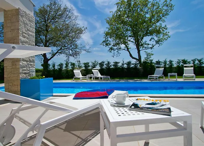 Perini Feriehus Poreč