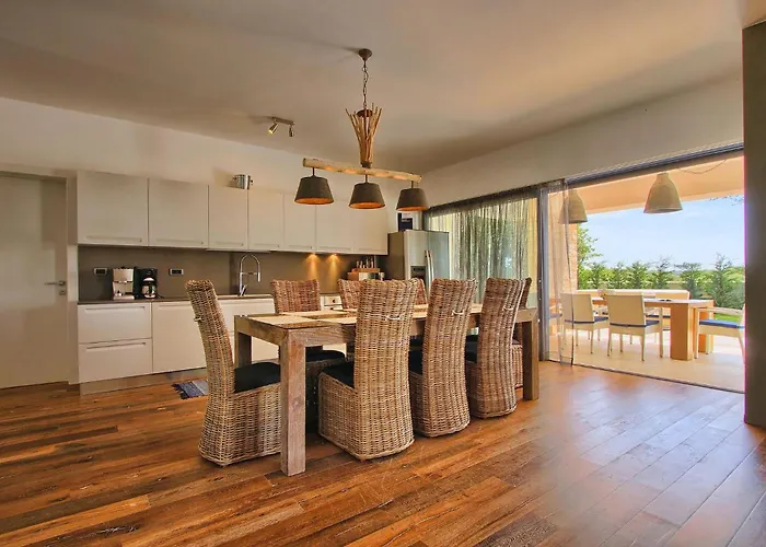 Perini Feriehus Poreč